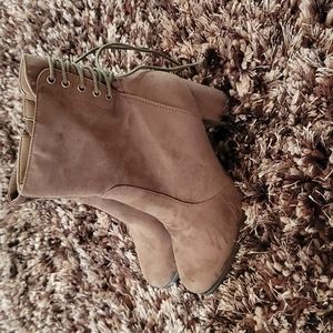 Suede brown Boots